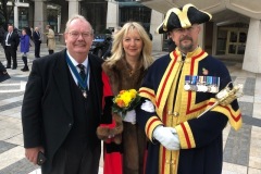 Lord-Mayors-election-Andrew-sue-and-beadleJPG